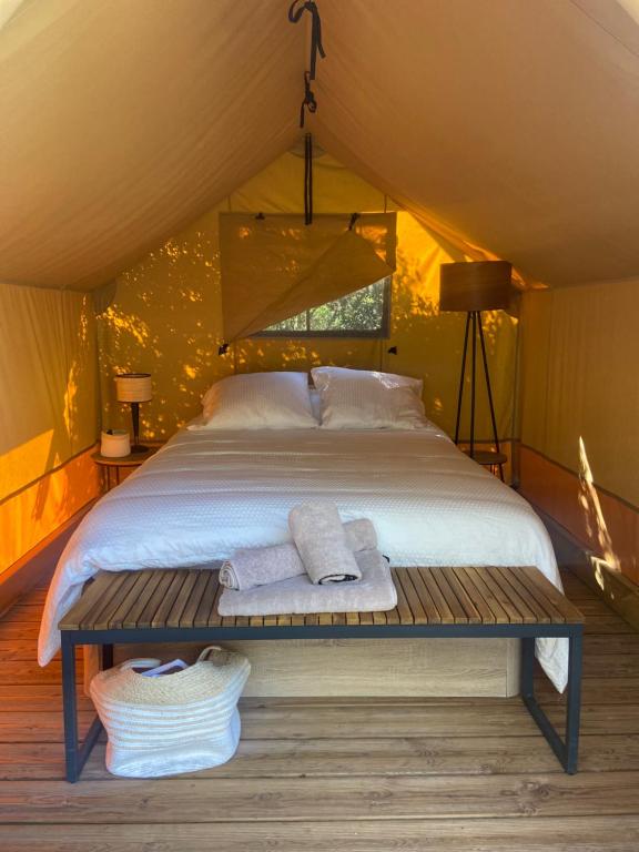 A Malgrana Tente lodge hebergement insolite nuit insolite Corse Coti Chiavari 1