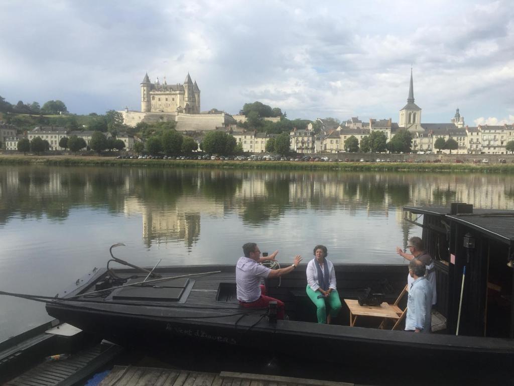 BATEAU LE VENT DE TRAVERS nuit insolite Pays de la Loire Saumur 9