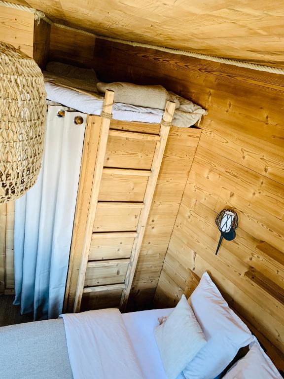 Cabane dans les Arbres de ValmoInsolite nuit insolite Rhone Alpes Valmorel 7