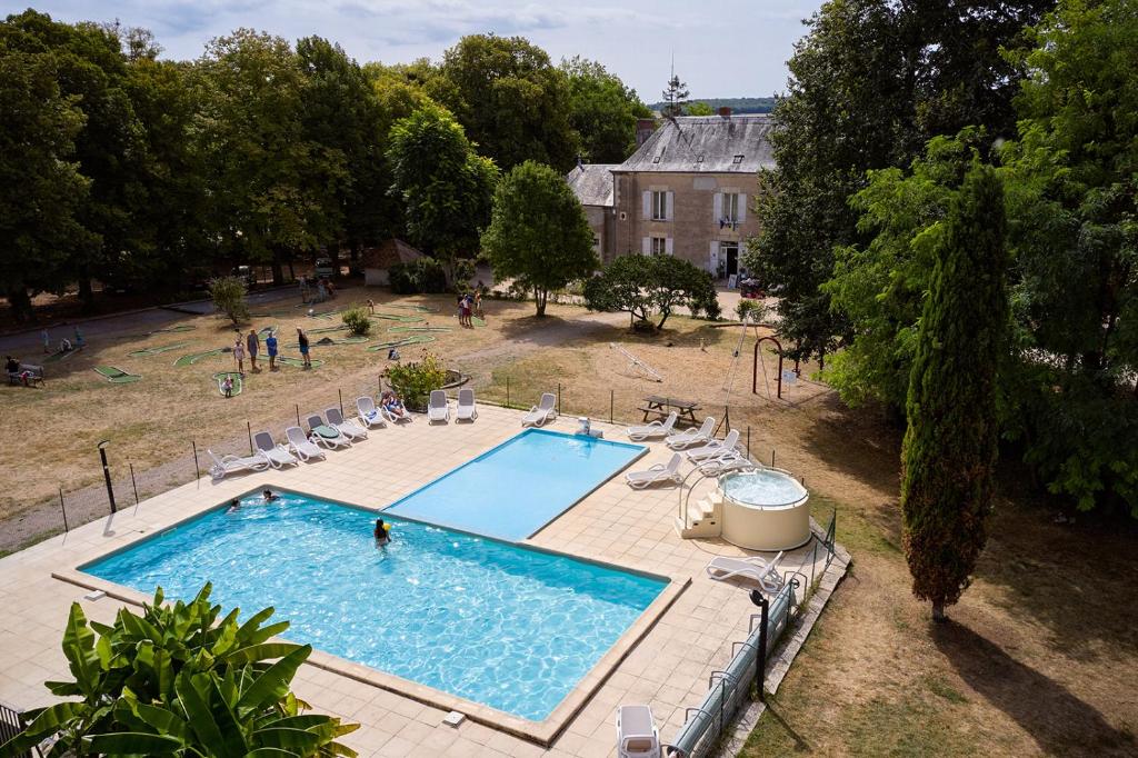Glamping Loire Valley nuit insolite Region non trouvee Ingrandes