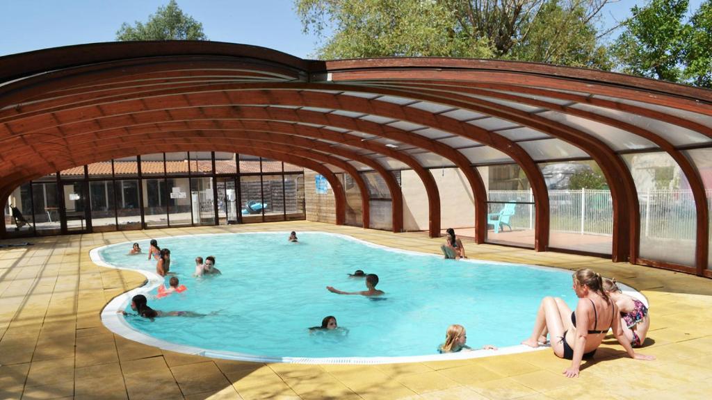 Glamping Villatent at Le Lac Bleu nuit insolite Rhone Alpes Chatillon en Diois 2