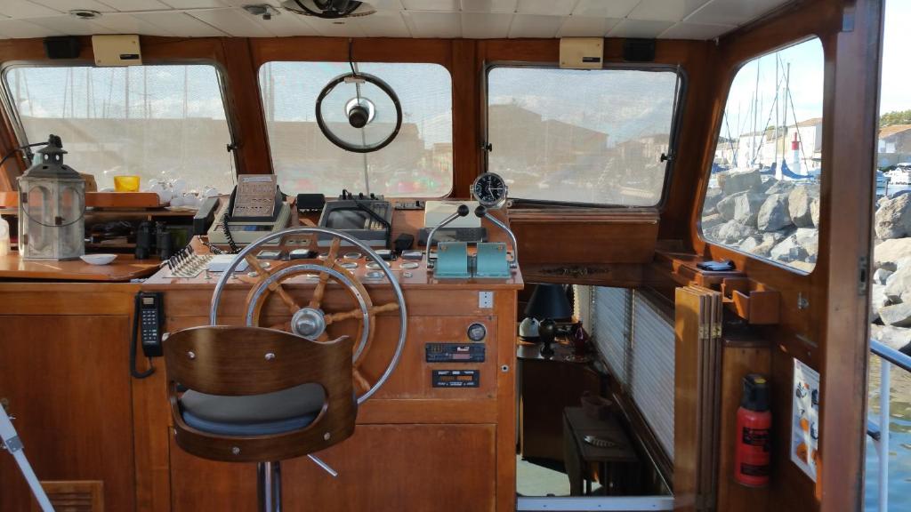 Lady of Bahia nuit insolite Languedoc Roussillon Marseillan 12