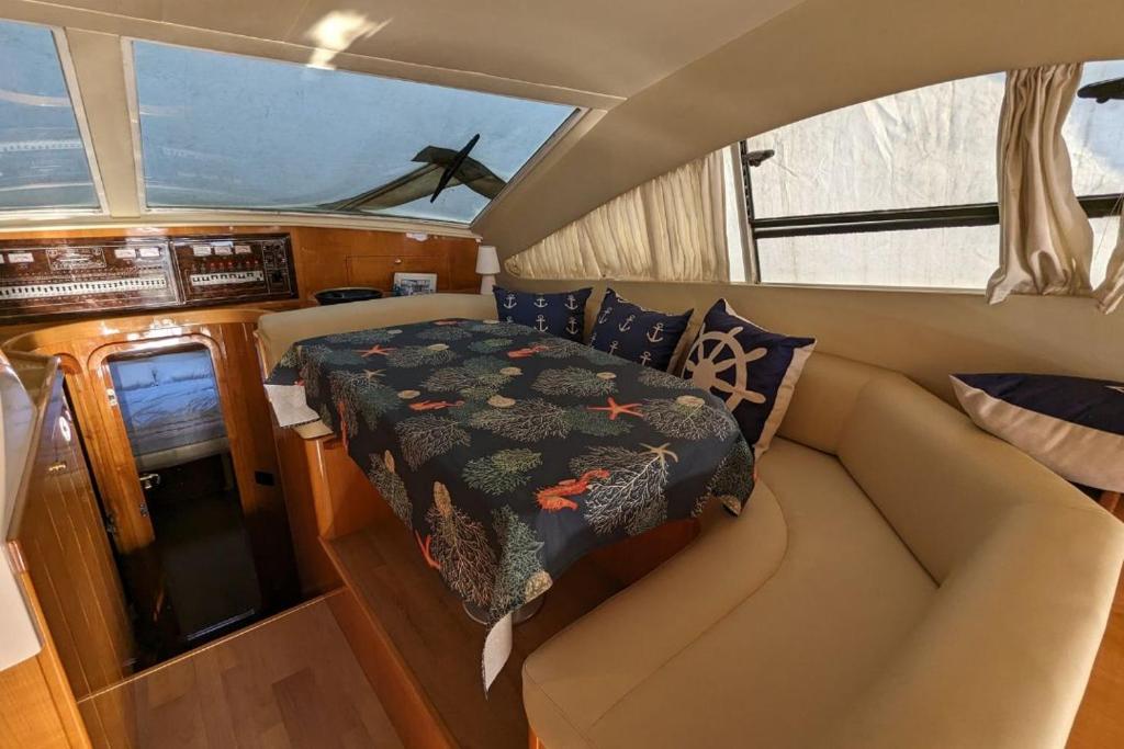 Le Sky Sailor ideal Lions nuit insolite Provence Alpes Cote dAzur Cannes 11