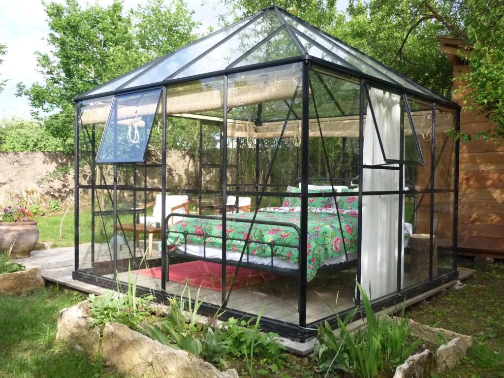 Le jardin secret nuit insolite Bourgogne Semur en Auxois 19