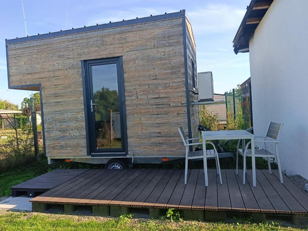 Maisonnette des trois frontieres nuit insolite Alsace Richwiller 4
