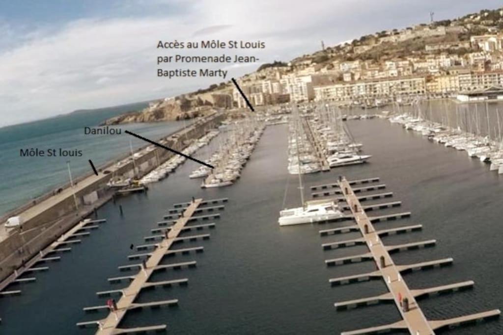 Nuitee a bord de Danilou un voilier de 9.50m nuit insolite Languedoc Roussillon Sete 12
