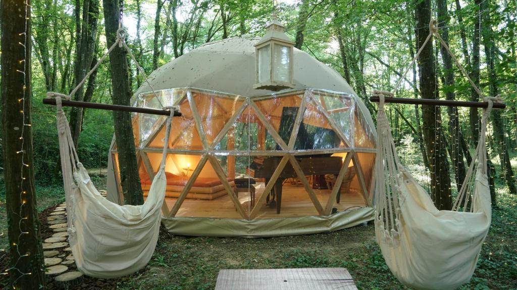 O Pays Des Bois Hebergements insolites en pleine nature nuit insolite Rhone Alpes Parmilieu 18