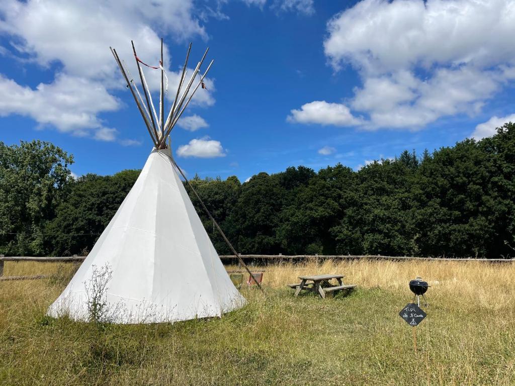 Terra Tipike Tipi a la ferme entre Terre et Mer nuit insolite Bretagne Trebry 6