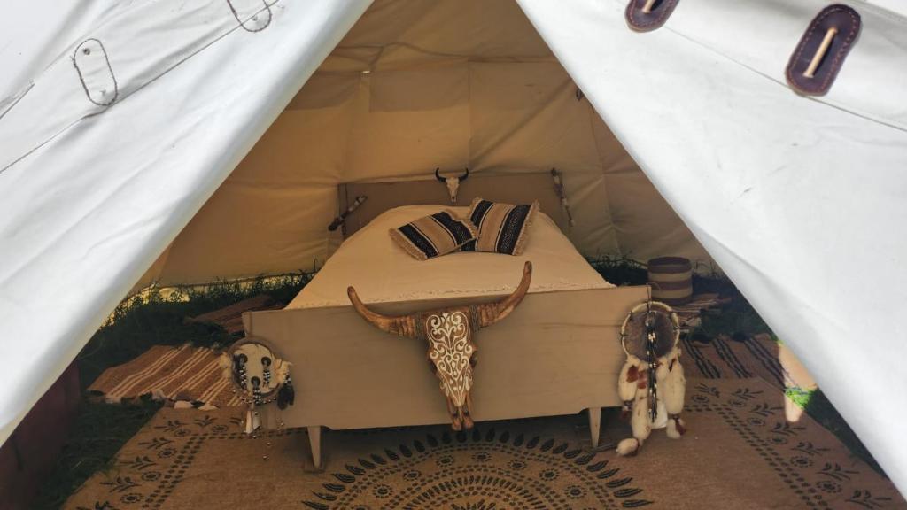 Tipi des amoureux nuit insolite Midi Pyrenees Moulayres 5