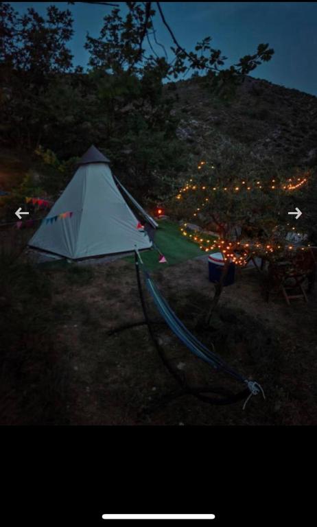 Tipi sous les etoiles service petit dejeuner et diner nuit insolite Provence Alpes Cote dAzur Luceram 19