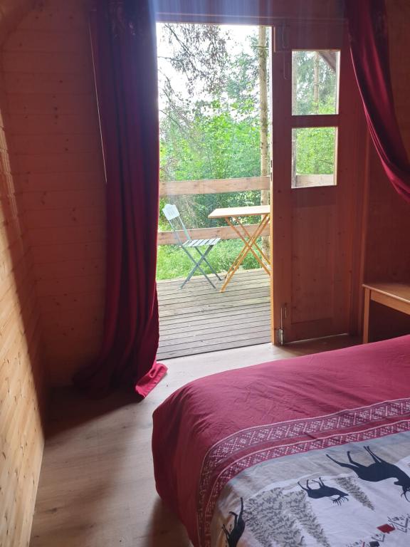 White wood lodge nuit insolite Lorraine Nonville 2