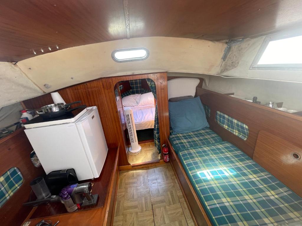 Yacht Studio Galarne nuit insolite Provence Alpes Cote dAzur Saint Raphael 9