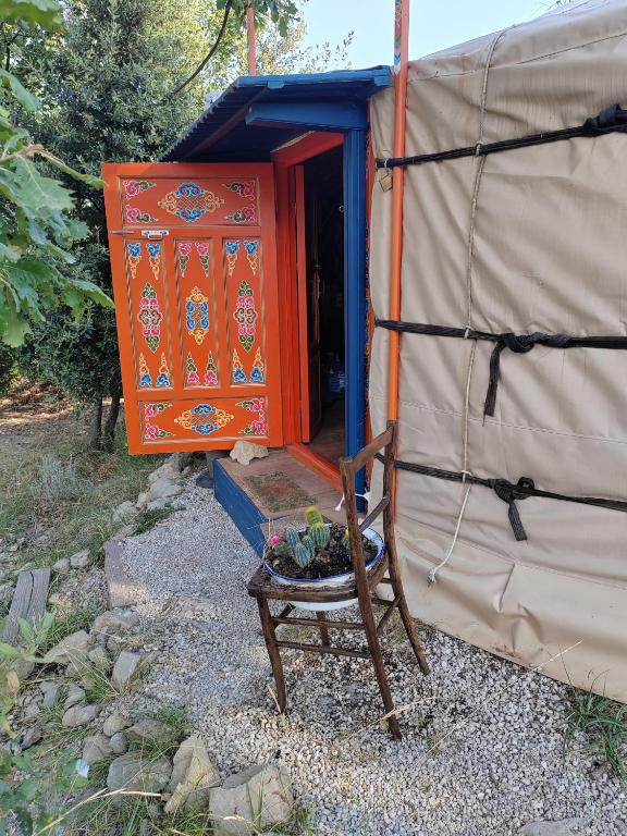 Yourte Nomade nuit insolite Provence Alpes Cote dAzur Luceram 8