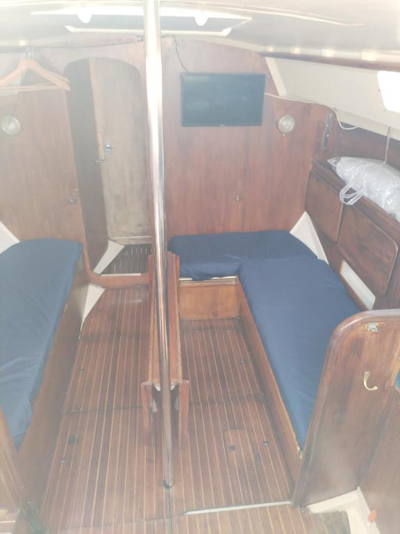 nuit insolite sur un bateau nuit insolite Languedoc Roussillon Canet en Roussillon 10
